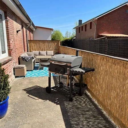 Apartmán Tolles In Norderende Mit Terrasse, Gemeinschaftlichem Pool Und Grill Bulkau
